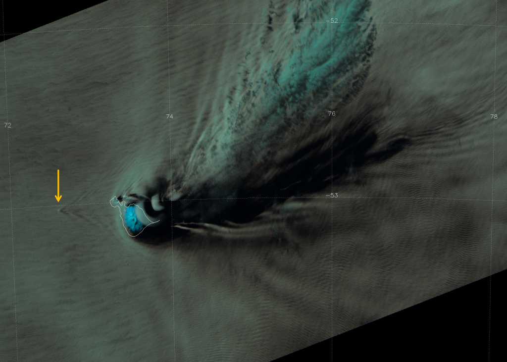VIIRS false-color RGB composite of channels I-01, I-02 and I-03 taken 09:16 UTC 27 October 2012
